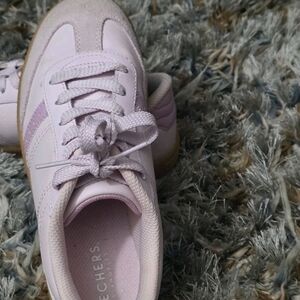 Skechers Women's Pink Sneakers